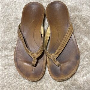 OluKai Brown Leather Toe-Post Sandals